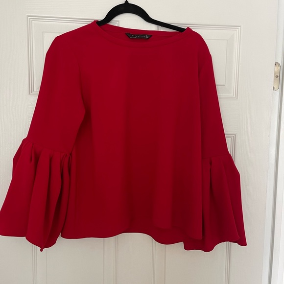 Zara Pleated Long Sleeve - size M - Picture 3 of 5